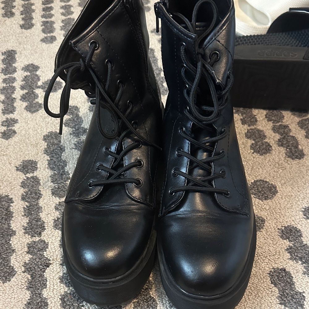 Black Leather Women's Boots